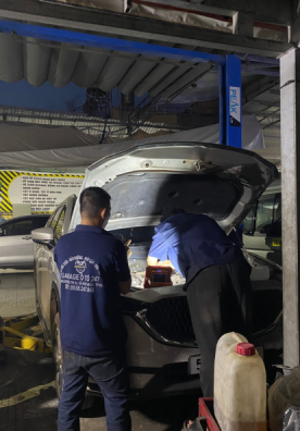 Thay nhớt hộp số cho ô tô tại khu vực Hóc môn