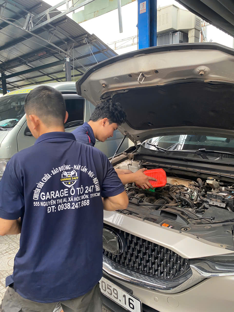 Thay nhớt ô tô có cần thay lọc nhớt không?